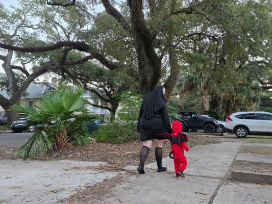 Spooky Season on the Road: Building Our Family’s Halloween Travel Tradition