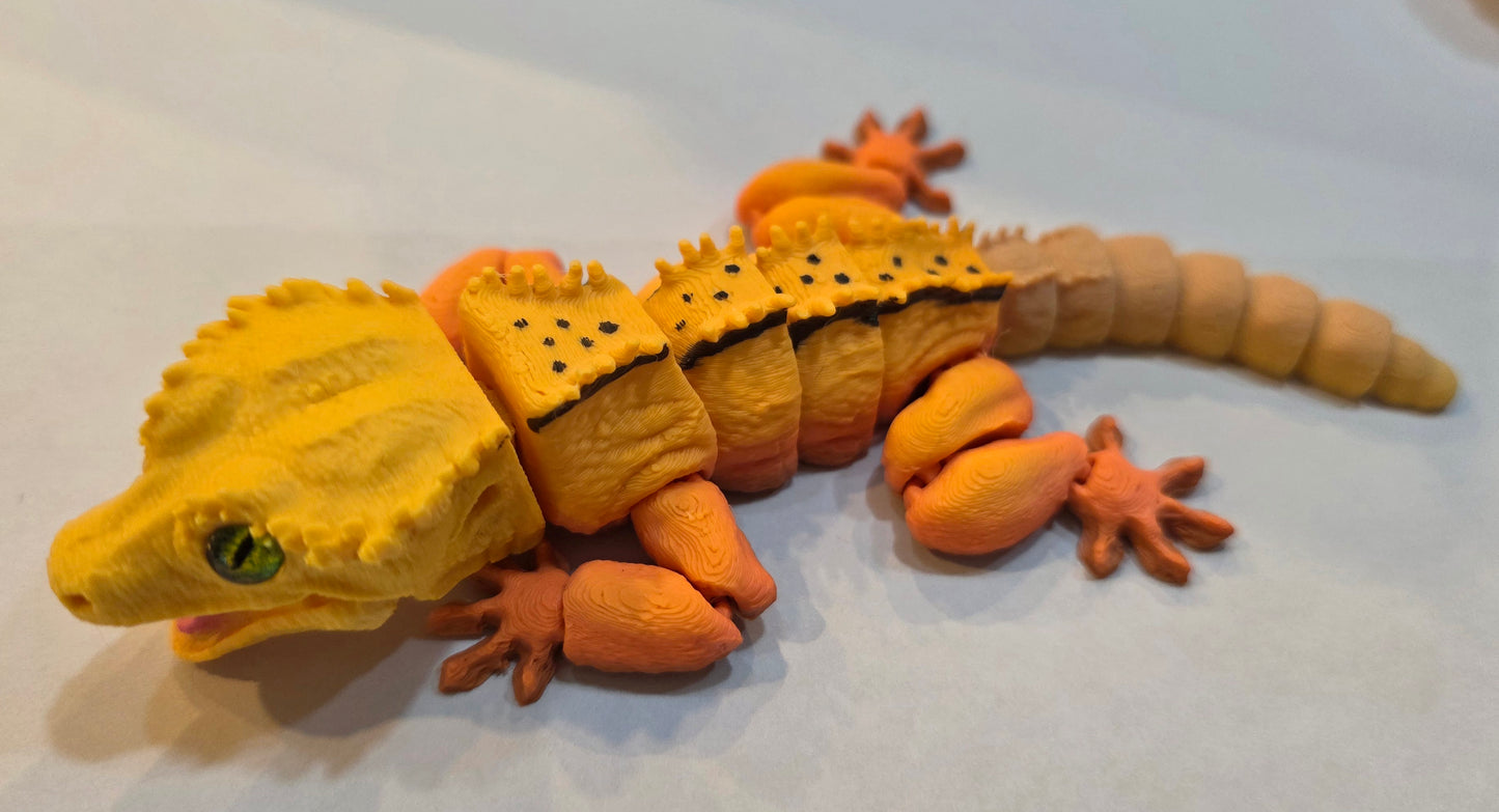 Crested Gecko/"Inferno Shadecrest" 6" Long